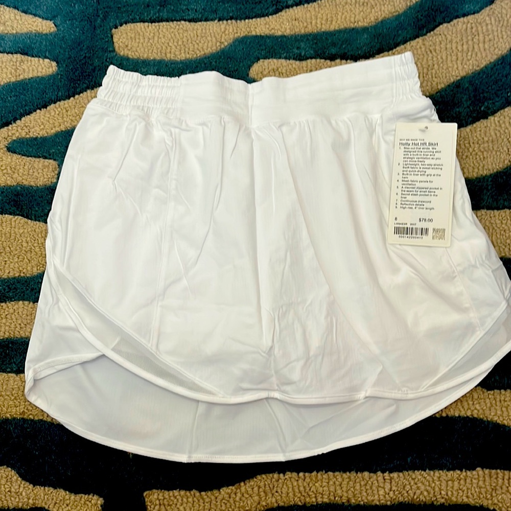 Lululemon hotty hot skirt!